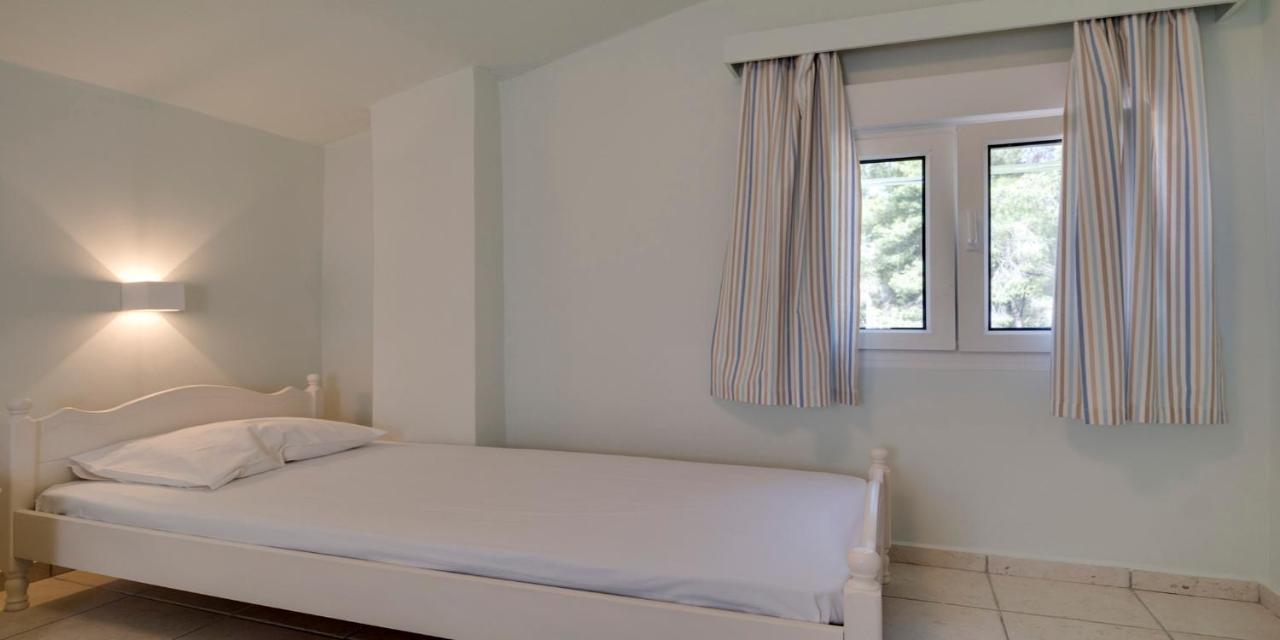 Ekatis Houses In Sani By Halkidiki Villas Екстериор снимка