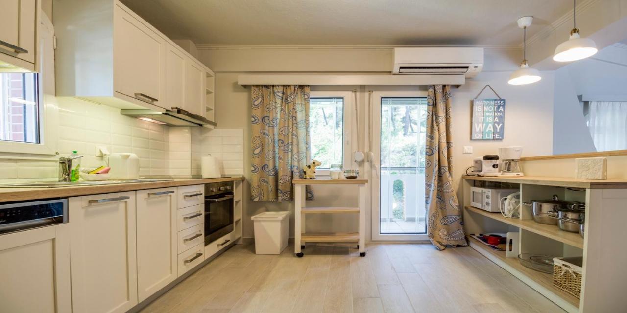 Ekatis Houses In Sani By Halkidiki Villas Екстериор снимка